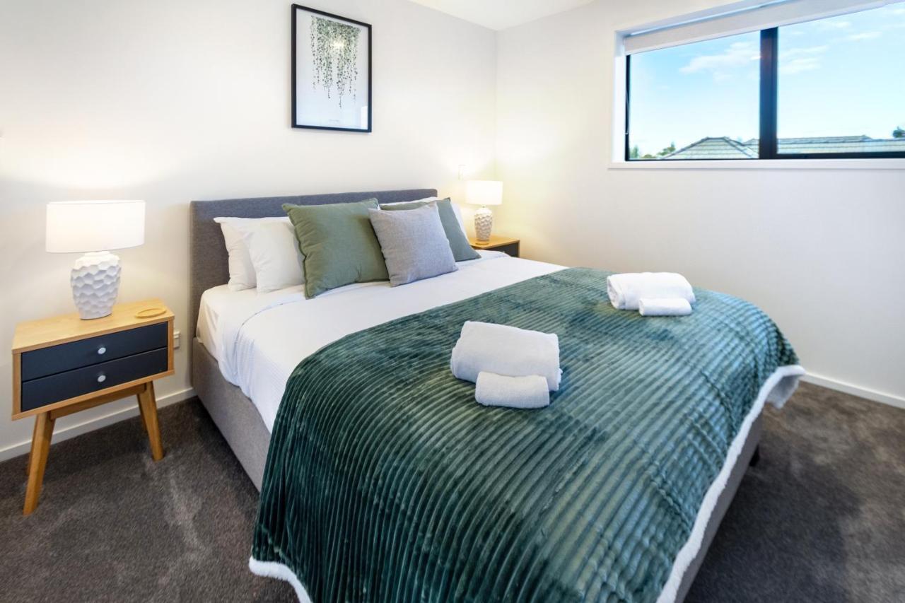 1 Bedroom 1 Bath, Executive Escape, Northlands Mall Christchurch Exterior foto